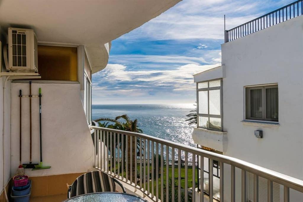 Acapulco Playa -Nerja Apartamento Exterior foto