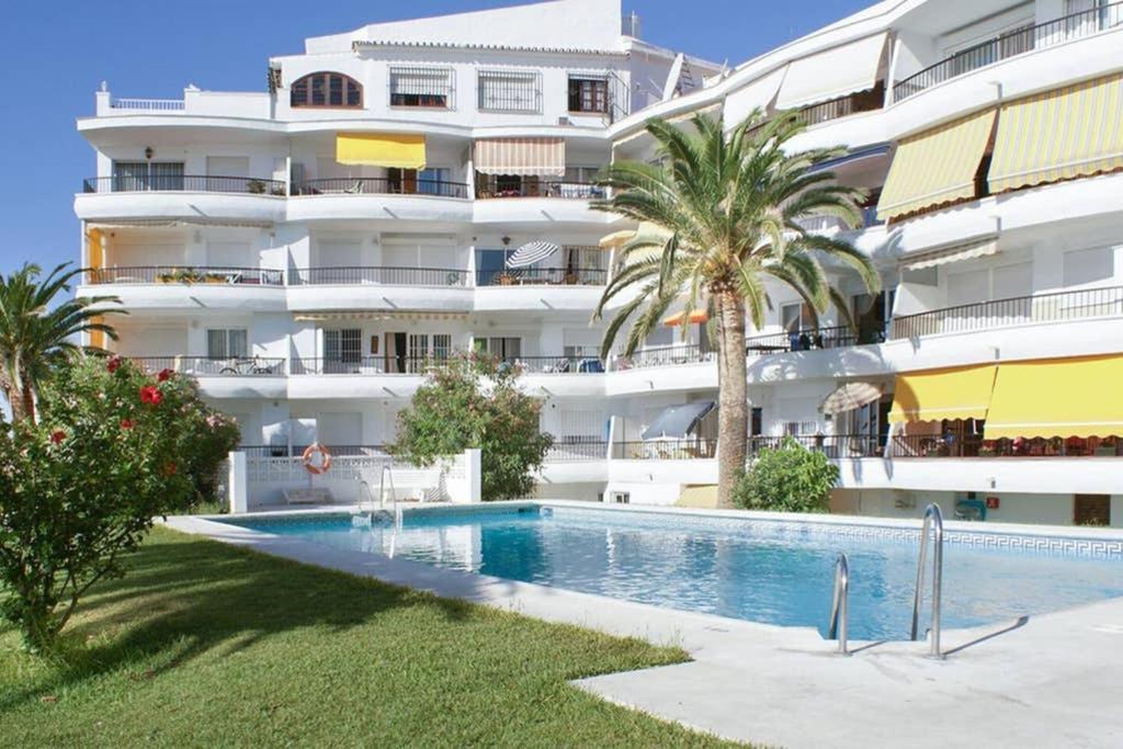 Acapulco Playa -Nerja Apartamento Exterior foto