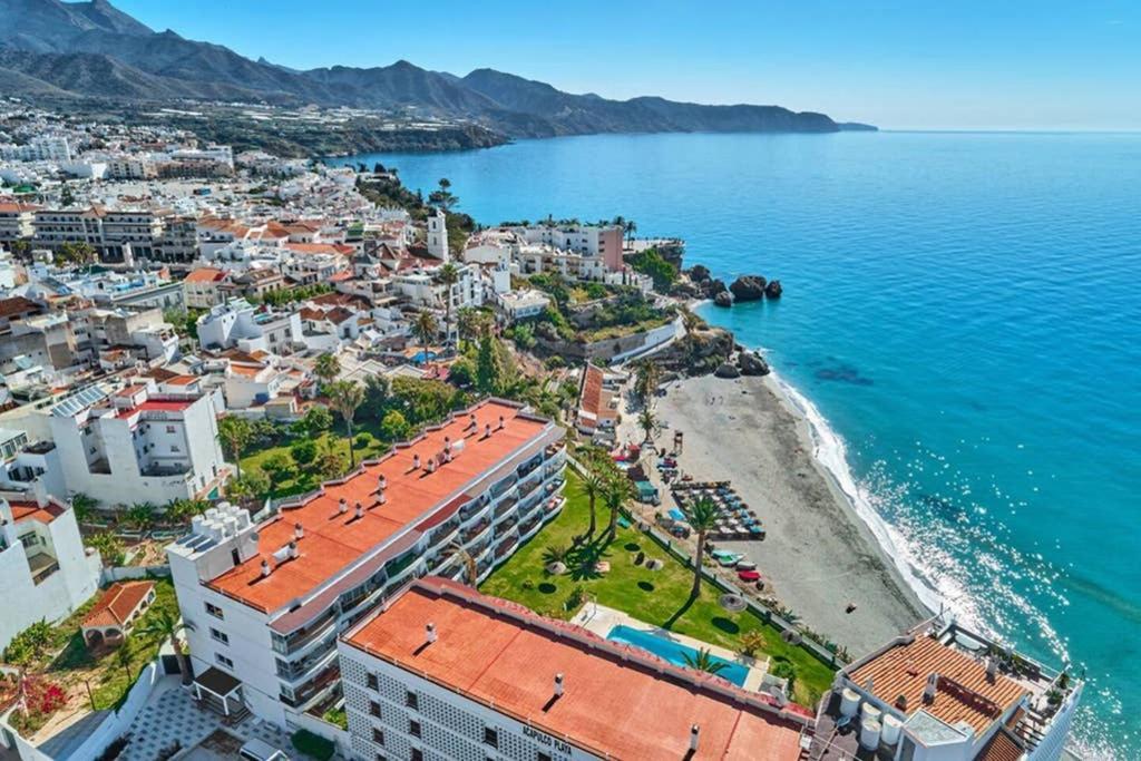 Acapulco Playa -Nerja Apartamento Exterior foto